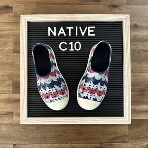 Native Jefferson Patriotic Red Blue Cream Waves Slip On Waterproof Shoes C10